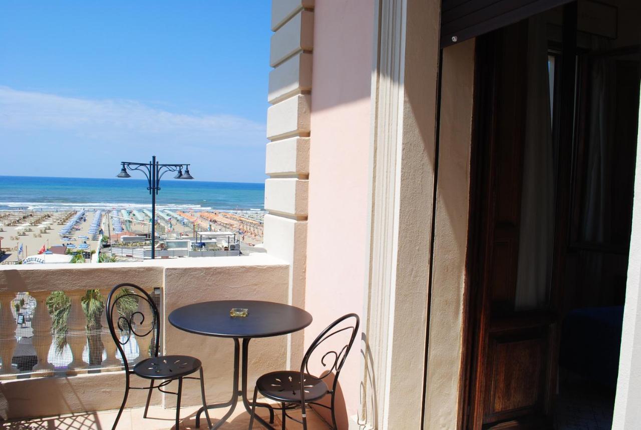 Villa Tina Viareggio Esterno foto