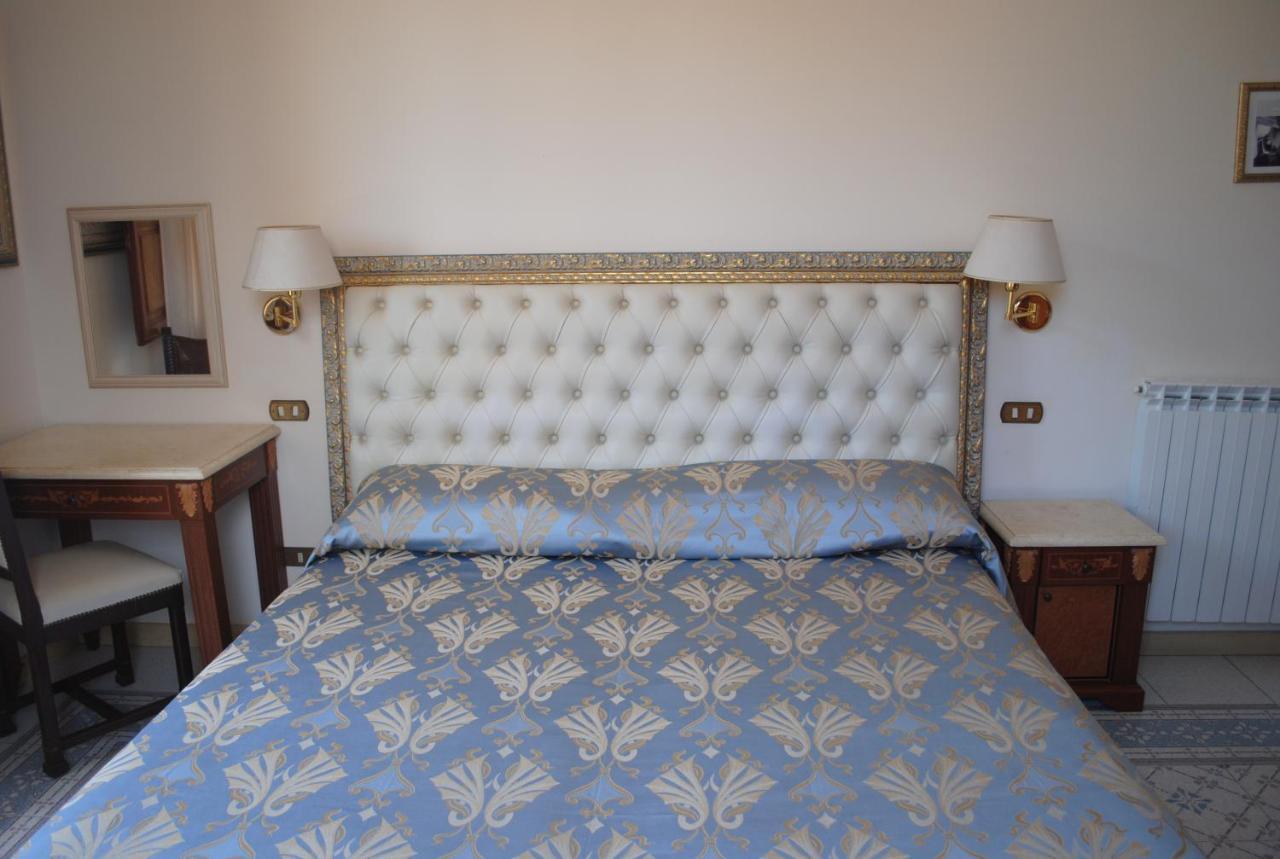 Villa Tina Viareggio Esterno foto