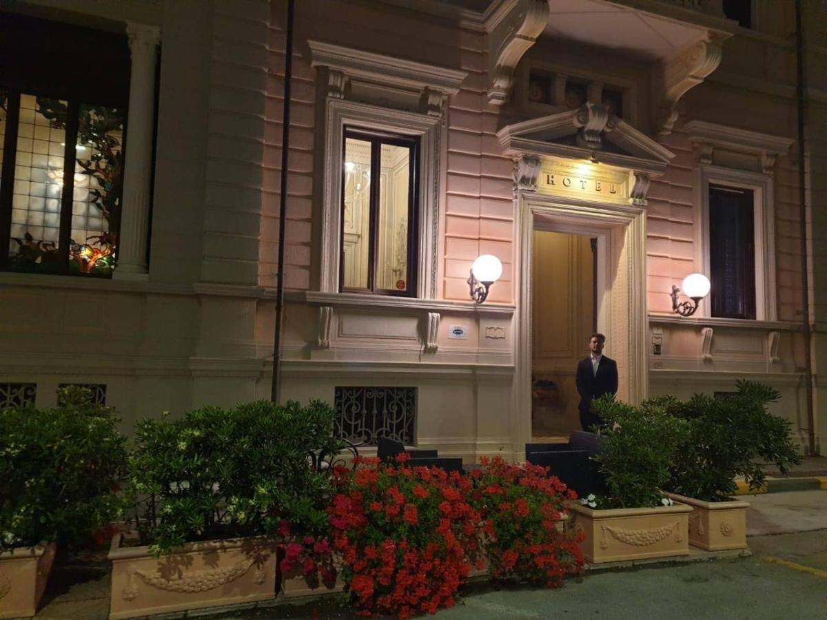 Villa Tina Viareggio Esterno foto