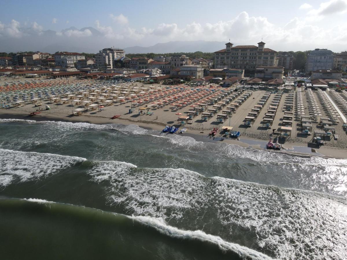 Villa Tina Viareggio Esterno foto