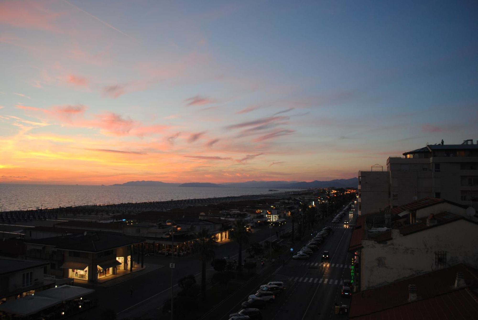 Villa Tina Viareggio Esterno foto